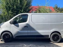Silber Gebraucht 2017 Opel Vivaro Van | 11.900 € (Guter Preis)
