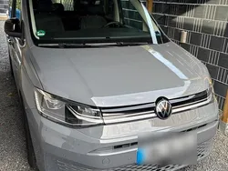 Grau Gebraucht 2024 VW Caddy Style Van / Kleinbus | 33.900 € (Etwas zu teuer)