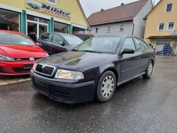 Schwarz Gebraucht 2006 Skoda Octavia Tour Limousine | 850 € (Superpreis)