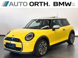 Andere Gebraucht 2025 Mini Cooper Kleinwagen | 31.800 €