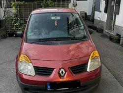 Rot Gebraucht 2005 Renault Modus Van / Kleinbus | 1.600 € (Fairer Preis)