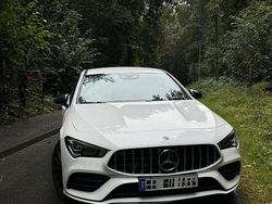 Weiß Gebraucht 2019 Mercedes CLA180 AMG line Limousine | 26.499 € (Fairer Preis)