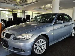 Grau Gebraucht 2005 BMW 320 Sport Line Limousine | 2.690 € (Guter Preis)