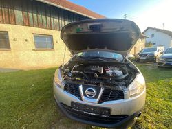 Grau Gebraucht 2011 Nissan Qashqai +2 Acenta SUV | 6.000 € (Teuer)