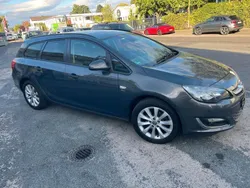 Grau Gebraucht 2013 Opel Astra Active Kombi | 3.300 € (Fairer Preis)