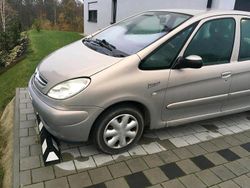 Silber Gebraucht 2004 Citroën Xsara Picasso Van / Kleinbus | 1.700 €