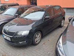 Schwarz Gebraucht 2018 Skoda Rapid Limousine | 8.000 € (Superpreis)