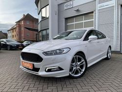 Weiß Gebraucht 2019 Ford Mondeo ST-Line Limousine | 17.440 € (Teuer)