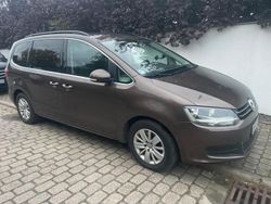Braun Gebraucht 2010 VW Sharan Van / Kleinbus | 8.400 € (Teuer)