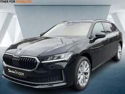 Schwarz Neu 2025 Skoda Superb Selection Kombi | 43.590 € (Guter Preis)