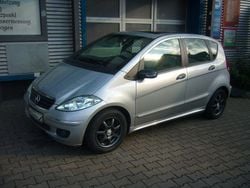 Silber Gebraucht 2005 Mercedes A150 Limousine | 5.999 € (Teuer)