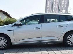 Grau Gebraucht 2018 Renault Mégane IV Business Limousine | 10.900 € (Guter Preis)