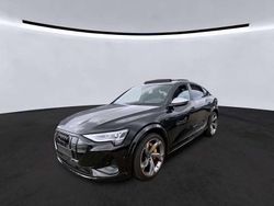 Mythosschwarz metallic Gebraucht 2022 Audi e-tron Sportback Ambiente SUV | 48.945 € (Guter Preis)
