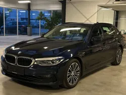 Blau Gebraucht 2018 BMW 530 Sport Line Kombi | 18.900 €