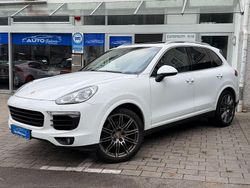 Weiß Gebraucht 2016 Porsche Cayenne SUV | 33.900 € (Fairer Preis)