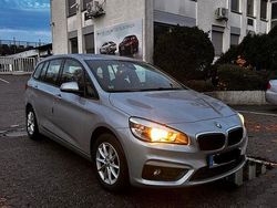 Silber Gebraucht 2016 BMW 218 Gran Tourer Performance Van / Kleinbus | 12.900 € (Teuer)