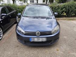 Blau Gebraucht 2009 VW Golf VI Limousine | 5.000 €