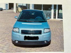 Blau Gebraucht 2002 Audi A2 Kleinwagen | 6.800 €