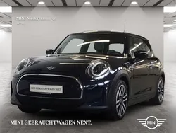 Blau Gebraucht 2022 Mini Cooper Kleinwagen | 24.900 € (Etwas zu teuer)