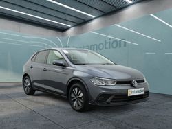 Grau Gebraucht 2024 VW Polo Move Limousine | 21.599 € (Etwas zu teuer)