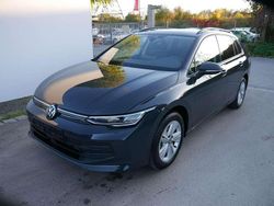 Urano gray Gebraucht 2024 VW Golf VIII Life Kombi | 23.398 € (Guter Preis)