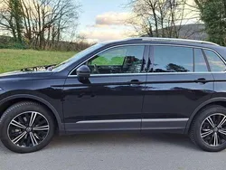 Schwarz Gebraucht 2023 VW Tiguan Move SUV | 27.000 € (Fairer Preis)