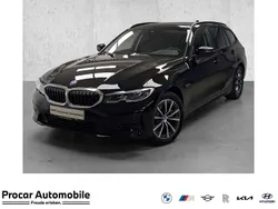 Schwarz Gebraucht 2022 BMW 320e Kombi | 25.990 € (Fairer Preis)