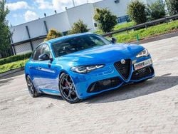Blu misano Gebraucht 2023 Alfa Romeo Giulia Competizione Limousine | 38.900 € (Etwas zu teuer)