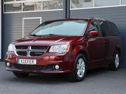Octane red pearlcoat Gebraucht 2018 Dodge Grand Caravan Van / Kleinbus | 16.950 € (Fairer Preis)