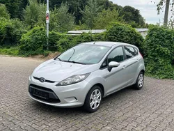 Silber Gebraucht 2010 Ford Fiesta Kleinwagen | 2.490 € (Guter Preis)