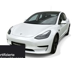 Weiß Gebraucht 2021 Tesla Model 3 RWD Limousine | 25.700 € (Fairer Preis)