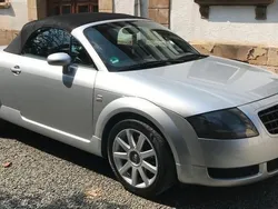 Silber Gebraucht 2000 Audi TT Roadster Sport Cabrio | 4.000 € (Teuer)