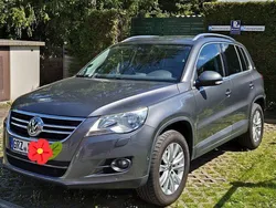 Grau Gebraucht 2011 VW Tiguan Team SUV | 9.990 € (Fairer Preis)