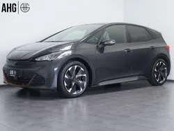 Grau Gebraucht 2023 Cupra Born Kleinwagen | 23.785 € (Guter Preis)