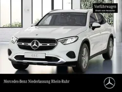 Polarweiß Gebraucht 2024 Mercedes GLC200 SUV | 45.990 € (Superpreis)