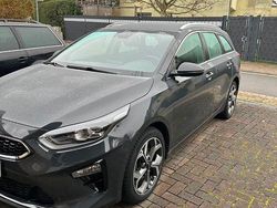Schwarz Gebraucht 2020 Kia Ceed Sportswagon Kombi | 19.950 € (Teuer)