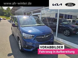 Ozean blau Gebraucht 2022 Opel Combo Elegance Van / Kleinbus | 21.999 € (Etwas zu teuer)