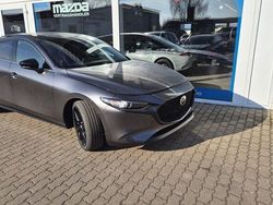 Grau Gebraucht 2025 Mazda 3 Nagisa Limousine | 27.940 €
