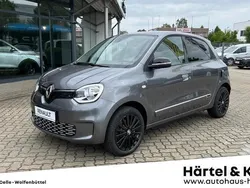 Lunairegrau metallic Gebraucht 2024 Renault Twingo Urban Night Kleinwagen | 19.789 € (Teuer)