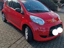 Rot Gebraucht 2009 Citroën C1 Kleinwagen | 1.850 €