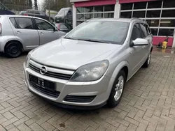 Silber Gebraucht 2005 Opel Astra Kombi | 1.350 € (Fairer Preis)