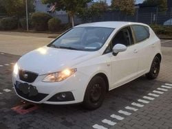 Weiß Gebraucht 2010 Seat Ibiza Ecomotive Limousine | 2.950 € (Fairer Preis)