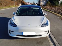 Weiß Gebraucht 2019 Tesla Model 3 Performance Limousine | 19.999 € (Etwas zu teuer)