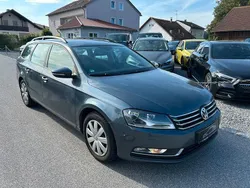 Grau Gebraucht 2011 VW Passat Trendline Kombi | 2.990 €