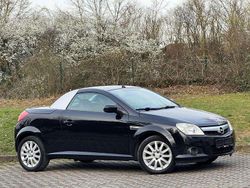 Schwarz Gebraucht 2009 Opel Tigra Cabrio | 2.800 € (Teuer)