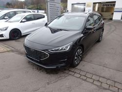 Schwarz Gebraucht 2023 Ford Focus Titanium Limousine | 22.900 € (Fairer Preis)