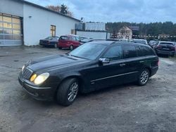 Schwarz Gebraucht 2006 Mercedes E220 Avantgarde Kombi | 1.990 € (Superpreis)