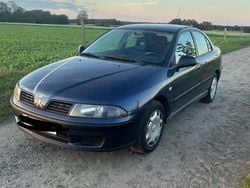 Blau Gebraucht 2002 Mitsubishi Carisma Limousine | 1.900 €