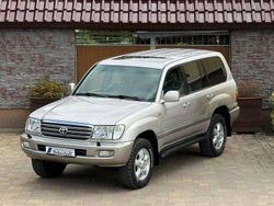 Kareliasilber metallic Gebraucht 2005 Toyota Land Cruiser Executive SUV | 39.900 €