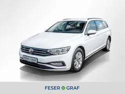 Pure white Gebraucht 2021 VW Passat Basis Kombi | 17.440 € (Superpreis)